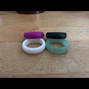 Silicone wedding bands